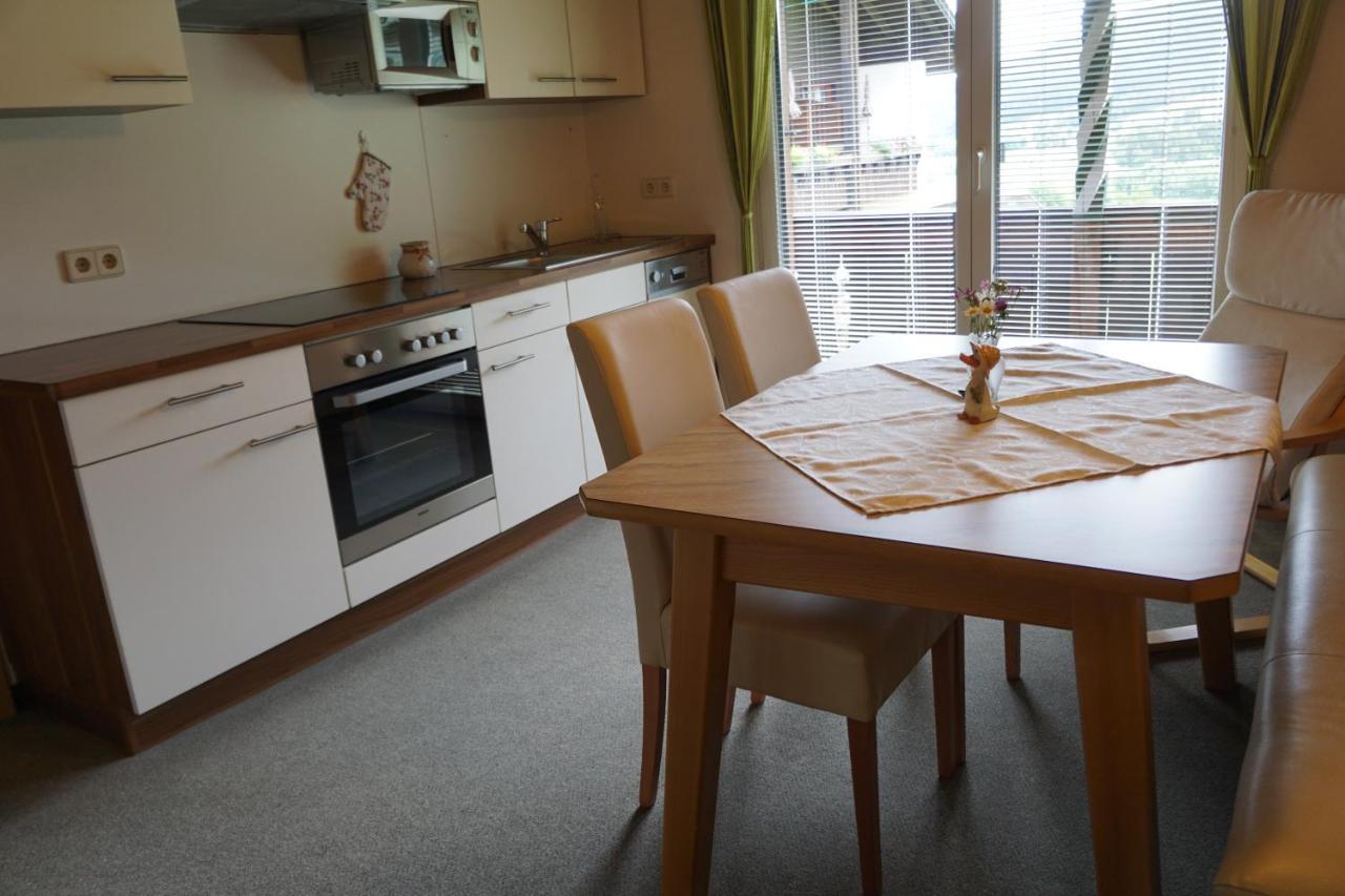 Pension & Ferienwohnung Sonnleiten Gnesau Exteriör bild