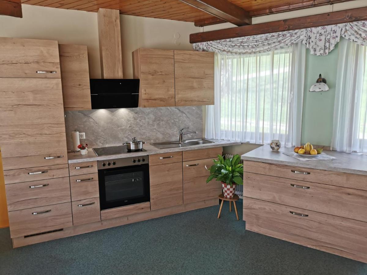 Pension & Ferienwohnung Sonnleiten Gnesau Exteriör bild