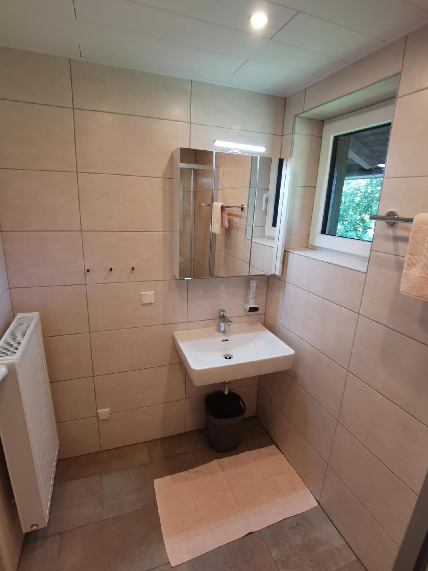 Pension & Ferienwohnung Sonnleiten Gnesau Rum bild