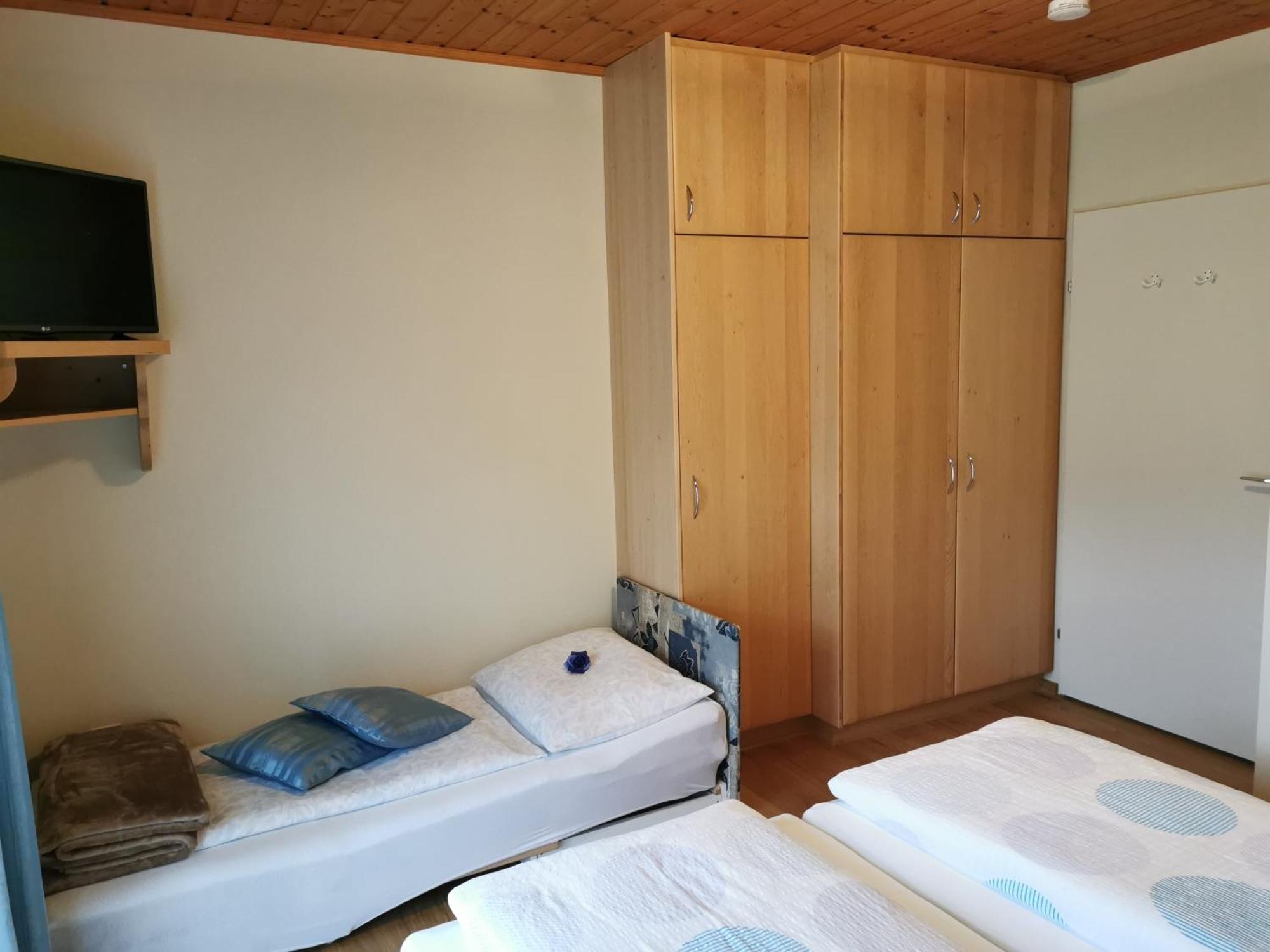 Pension & Ferienwohnung Sonnleiten Gnesau Exteriör bild