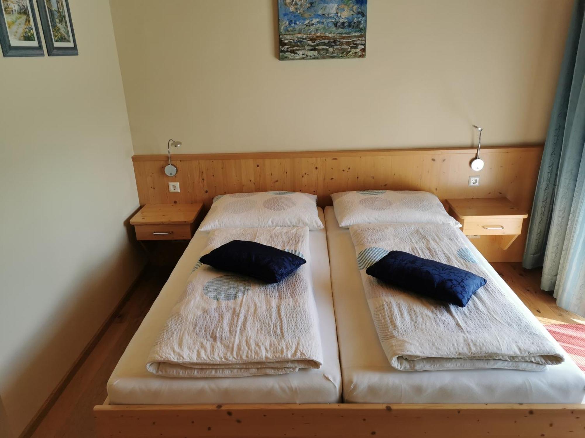 Pension & Ferienwohnung Sonnleiten Gnesau Exteriör bild
