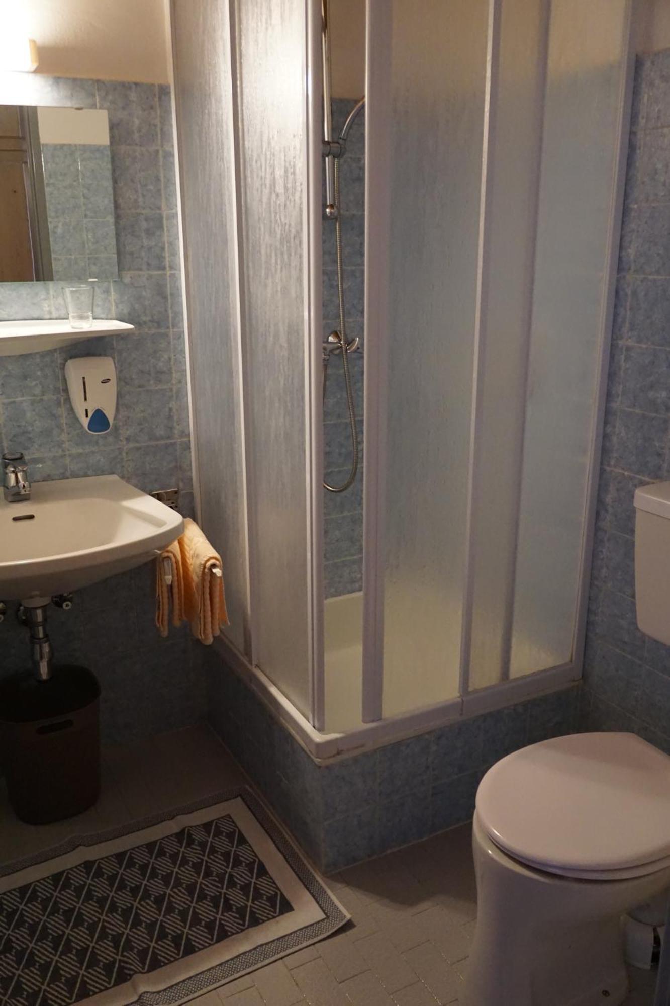 Pension & Ferienwohnung Sonnleiten Gnesau Rum bild